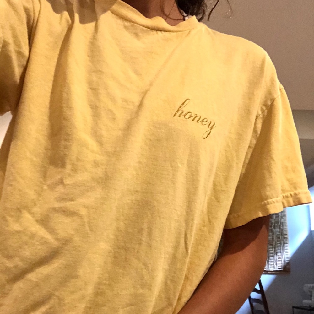 JOHN GALT “honey” t shirt